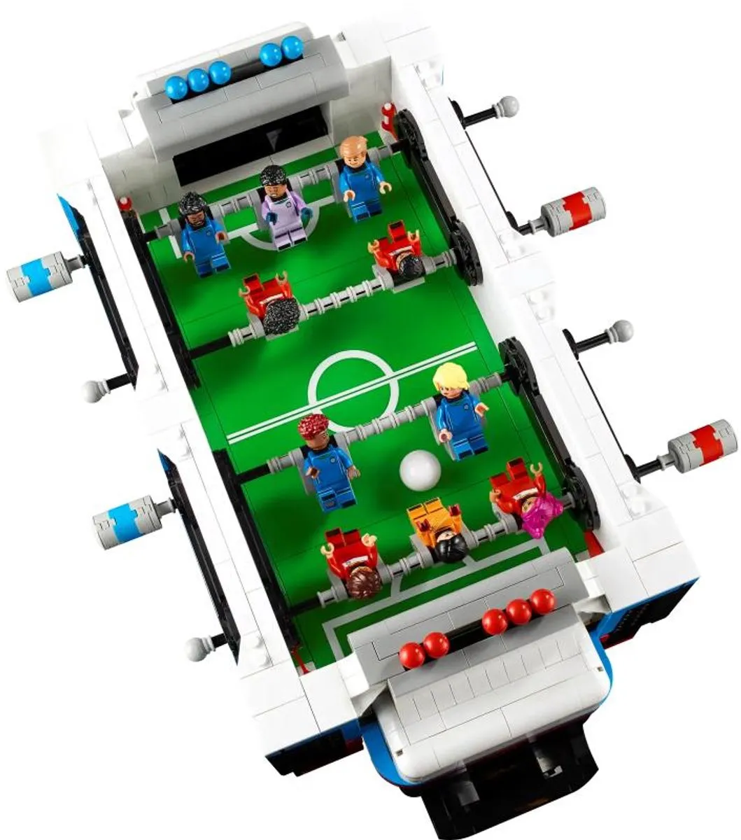 LEGO Ideas Tafelvoetbal 21337 - 2339 Stukken - 22 Minifiguren
