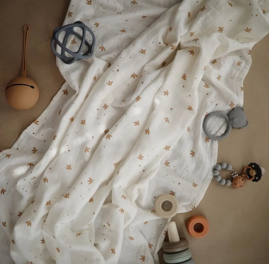 Mushie Swaddle Sparrow 120x120cm - Wit