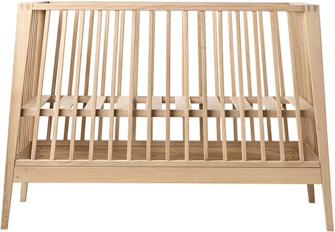 Leander Linea Babybed - Oak
