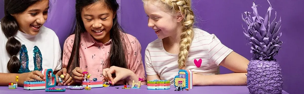 LEGO Friends Andrea Hartvormige Zomerdoos 41384 - 83 Stukken
