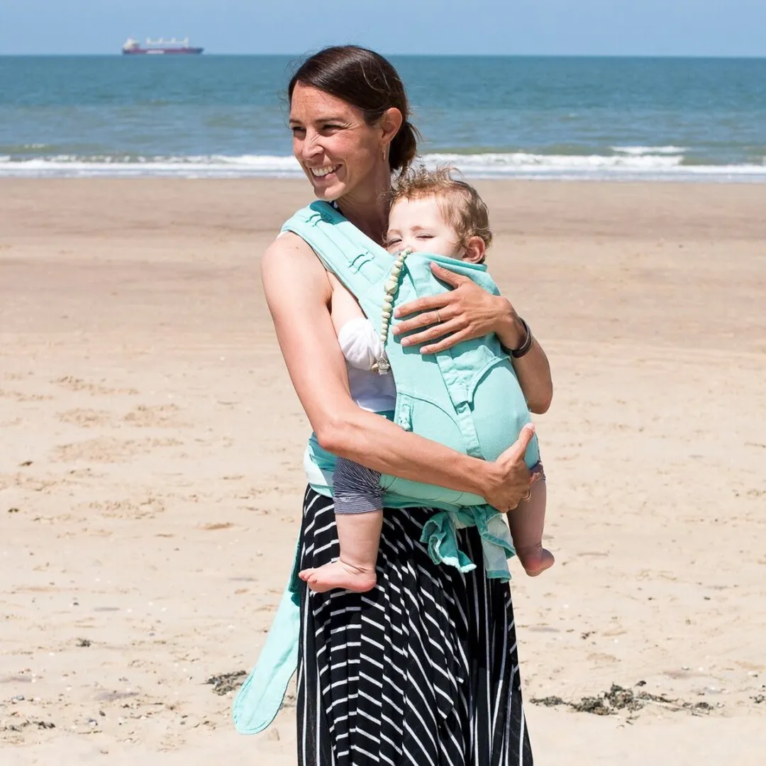 Fidella Fly Tai - Mei Tai Ergonomische Draagzak - combinatie draagzak - Chevron - mint - voor peuters