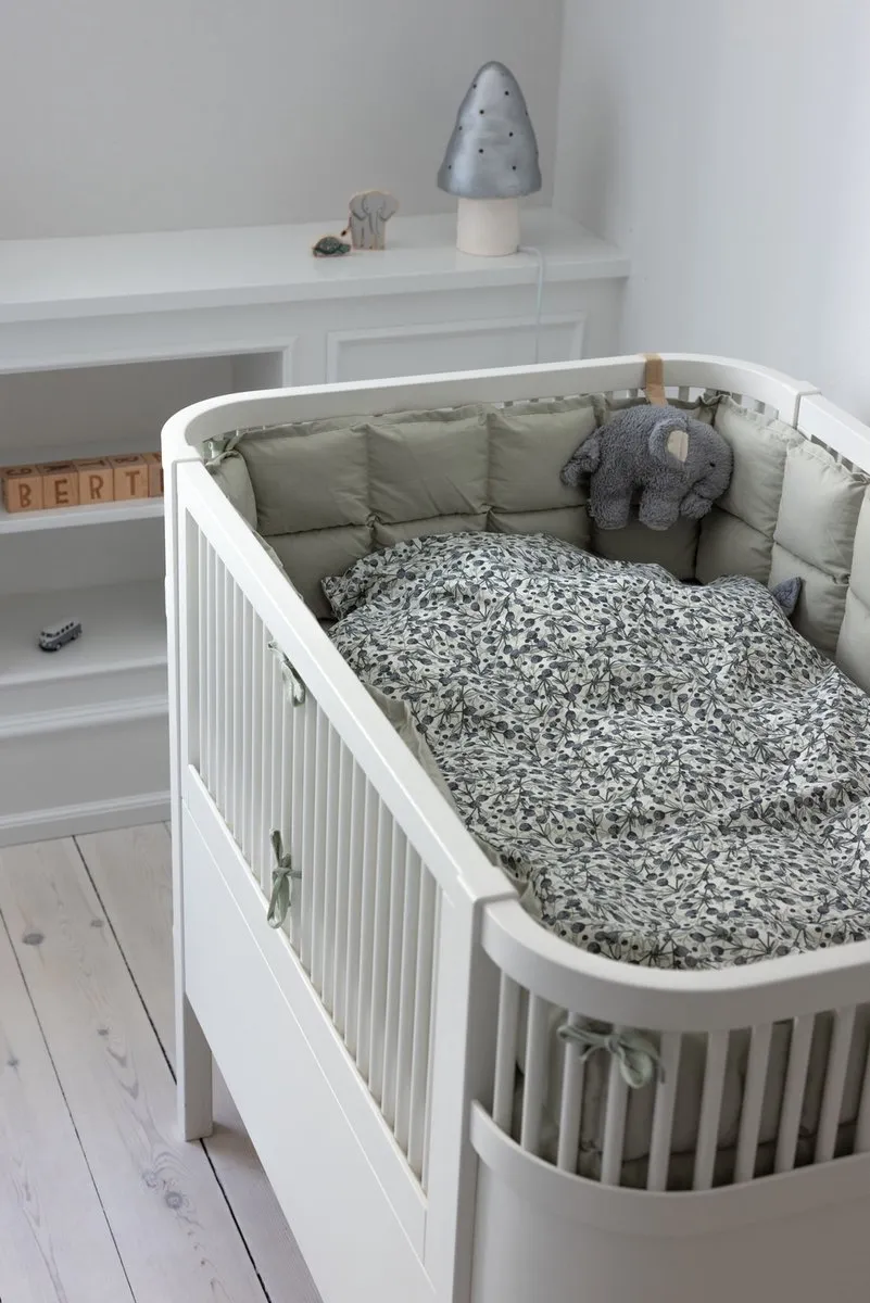 Sebra Bedomrander Kapok Mist Green - 60x120cm