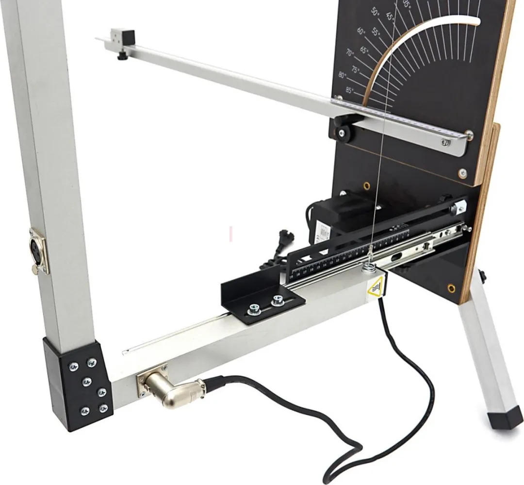 HBM 200W Schuimsnijder met Poten