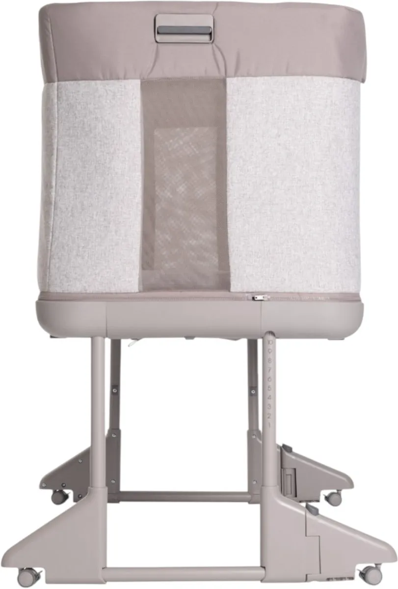 Chicco Next2Me Forever Co-Sleeper - Amandel