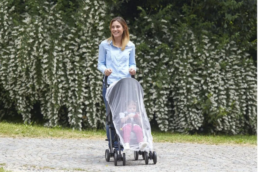 Chicco Universeel Muggennet Buggy - Wit