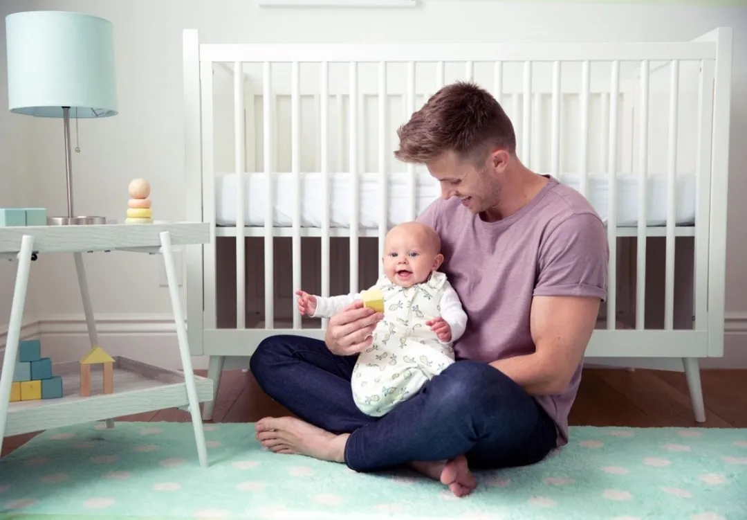 Ergobaby Babyslaapzak Classic TOG 2.5 - 0-6 maanden - Pineapple