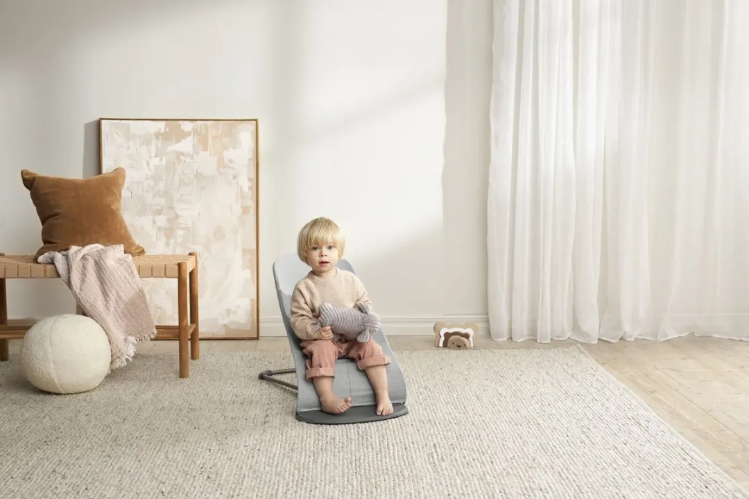 BabyBjörn Wipstoel Bliss - Lichtgrijs