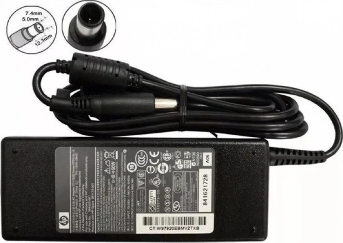 HP Notebook 90W AC Smart Adapter ED495AA - Zwart