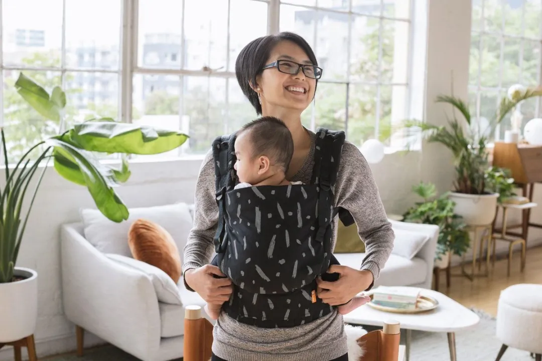 Tula Free to Grow Believe ergonomische draagzak - vanaf ‘geboorte’ te gebruiken - makkelijk verstelbaar - comfortabel voor ouder en kind