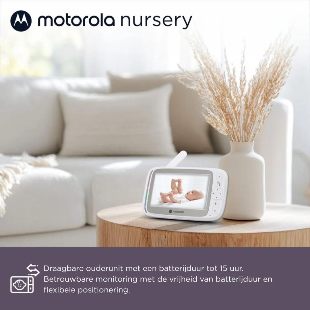 Motorola VM45 CONNECT Babyfoon - 5 inch Wifi Camera - Wit