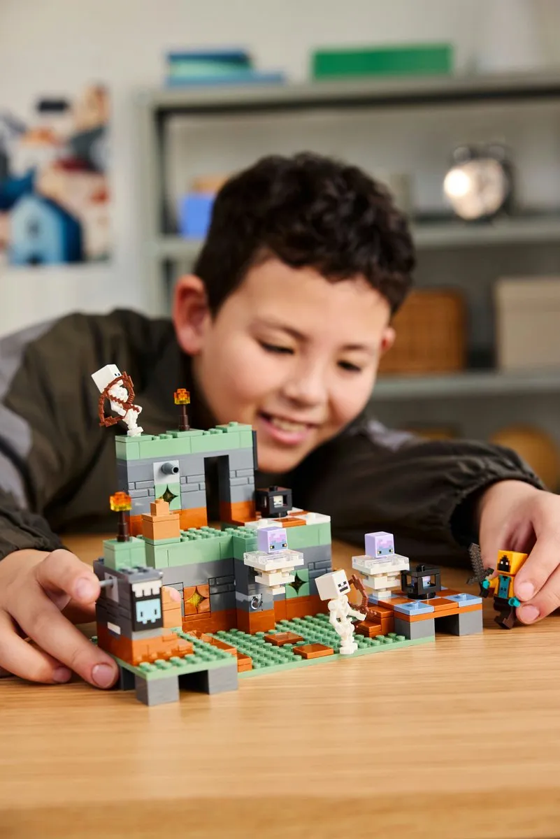 LEGO Minecraft De Trial Chamber 21271 - 322 Stukken