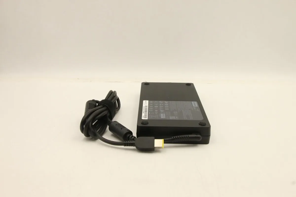 Lenovo 5A10W86290 Adapter 300W - Zwart