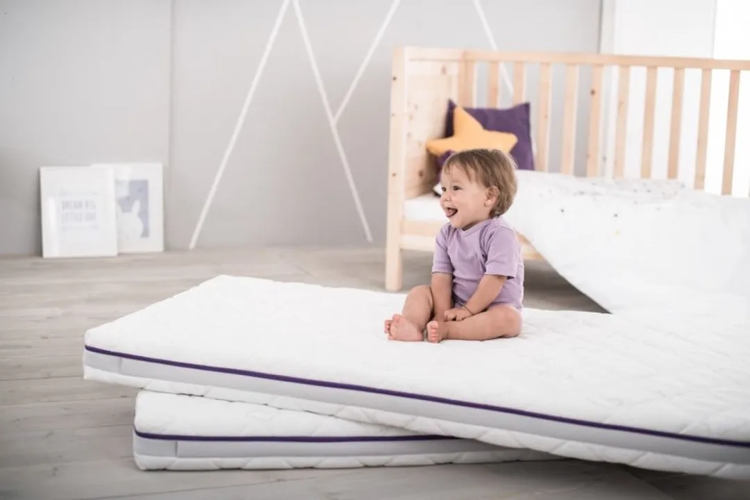 Traumaland Ocean 70x140 Matras - Peuterbed - Wit/Paars