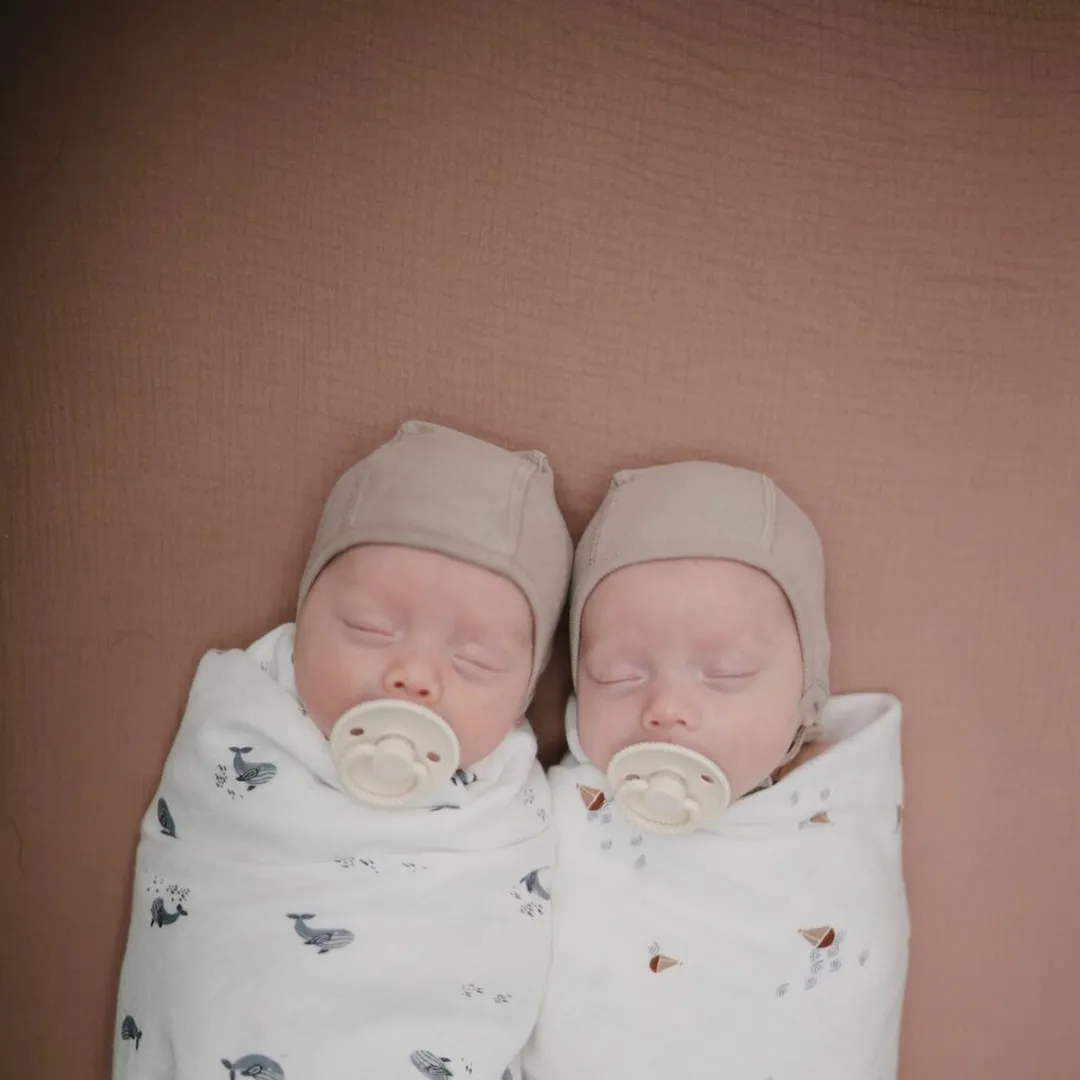 Mushie Hydrofiele Doek XL Swaddle - Whales