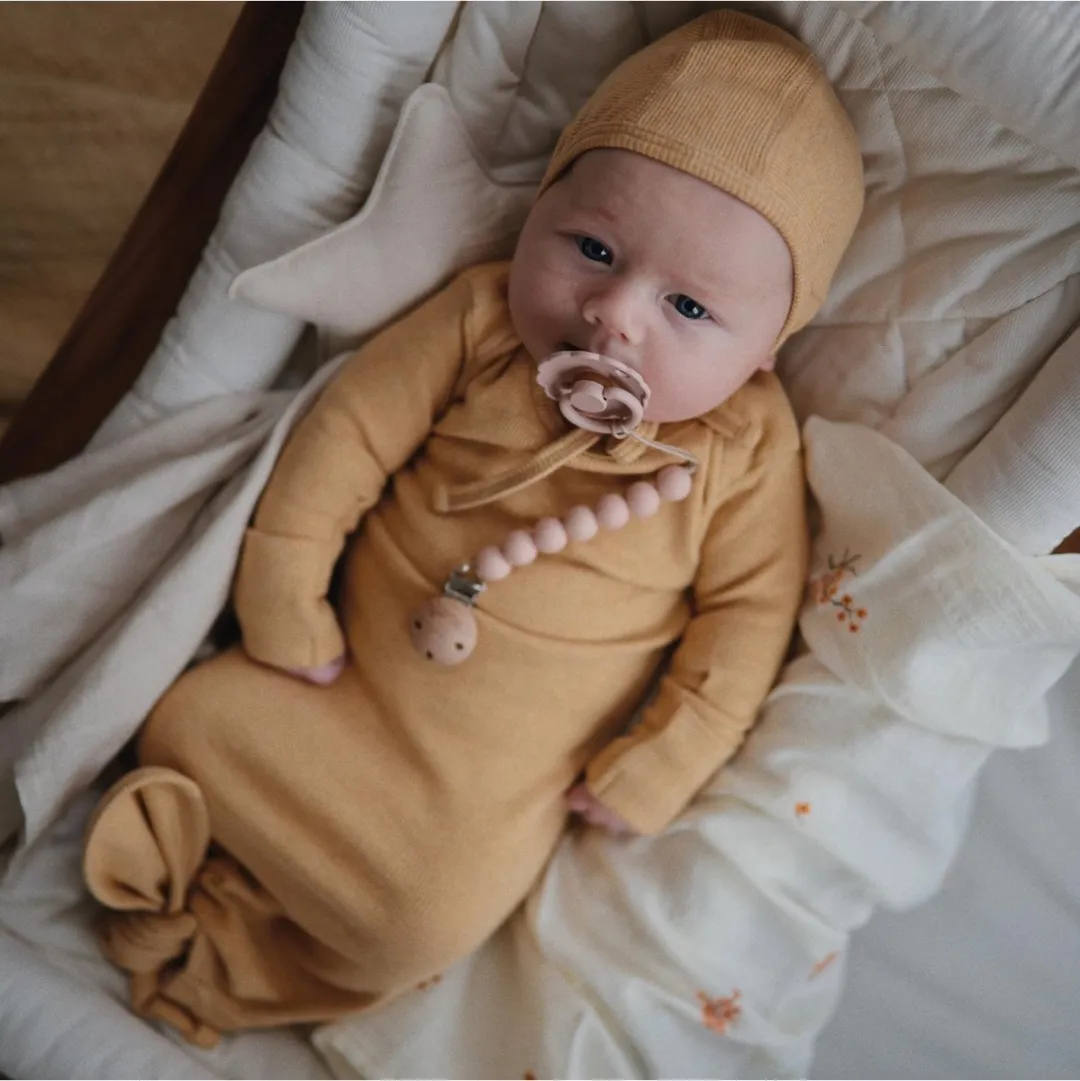 Mushie Baby Gown Ribbed Knotted - 0-3M - Mustard Melange