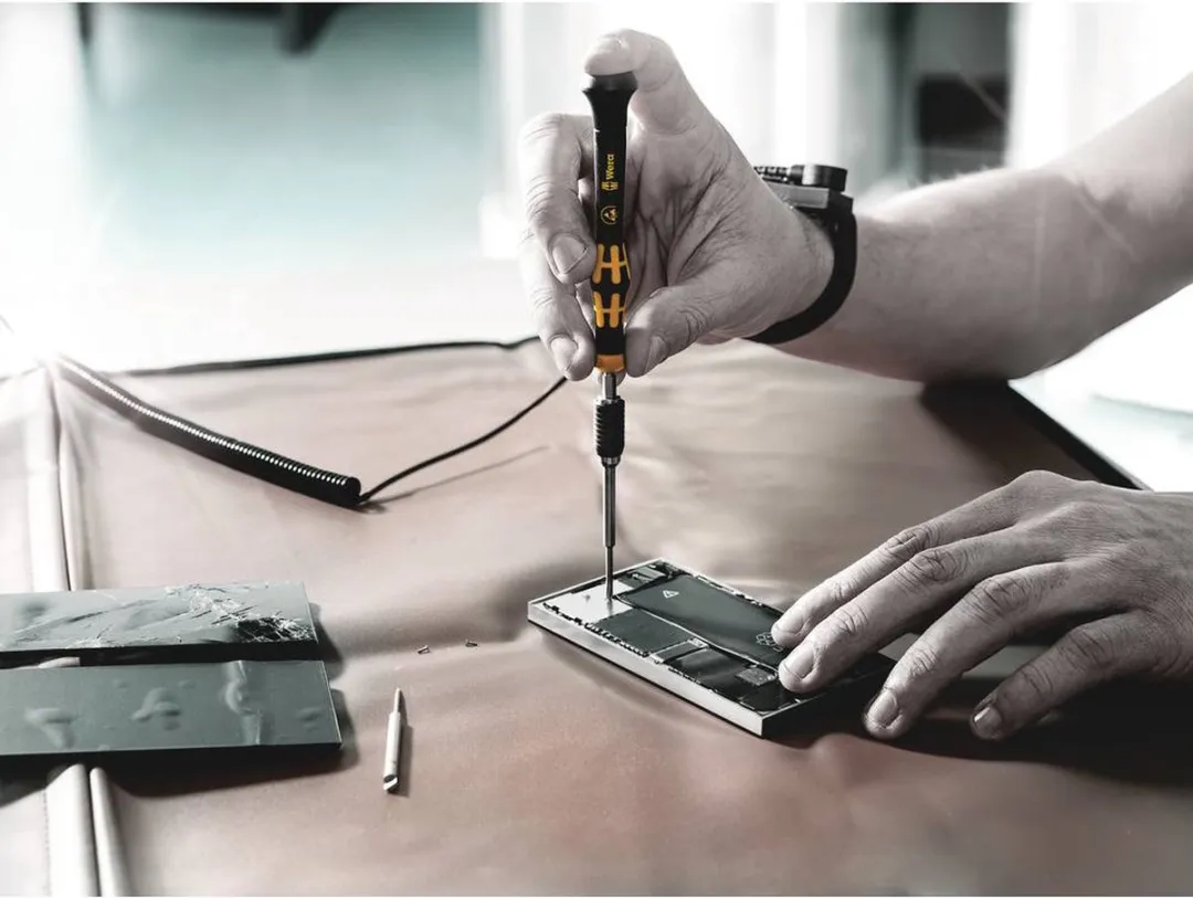 Wera 1013 Micro ESD Bitschroevendraaier 4mm - Halfmoon - 44mm
