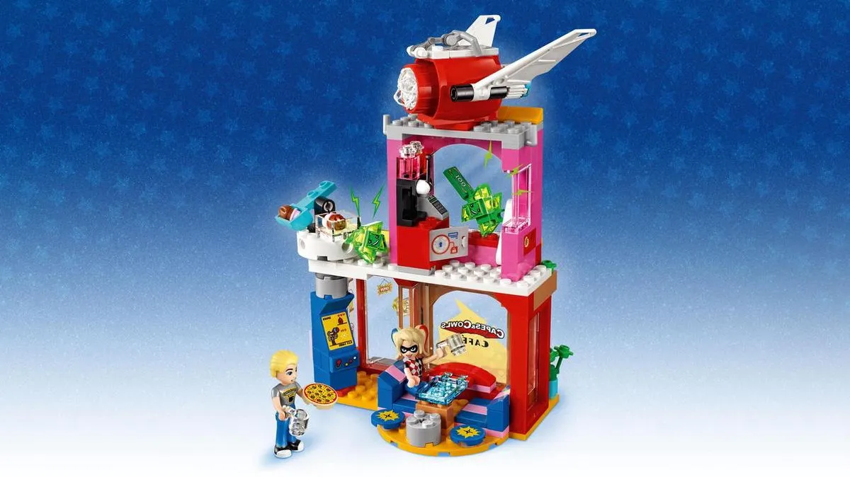 LEGO DC Super Hero Girls Harley Quinn Schiet te Hulp 41231 - 217 Stukken
