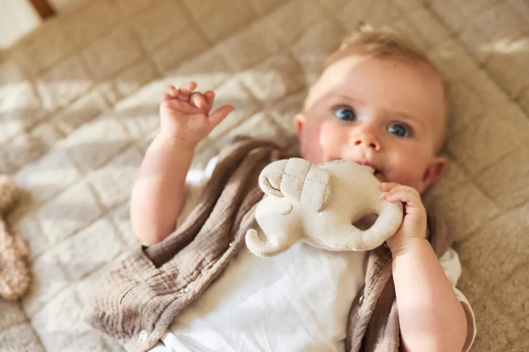 Jollein Boxkleed Baby 75x95cm Teddy - Warm Sand