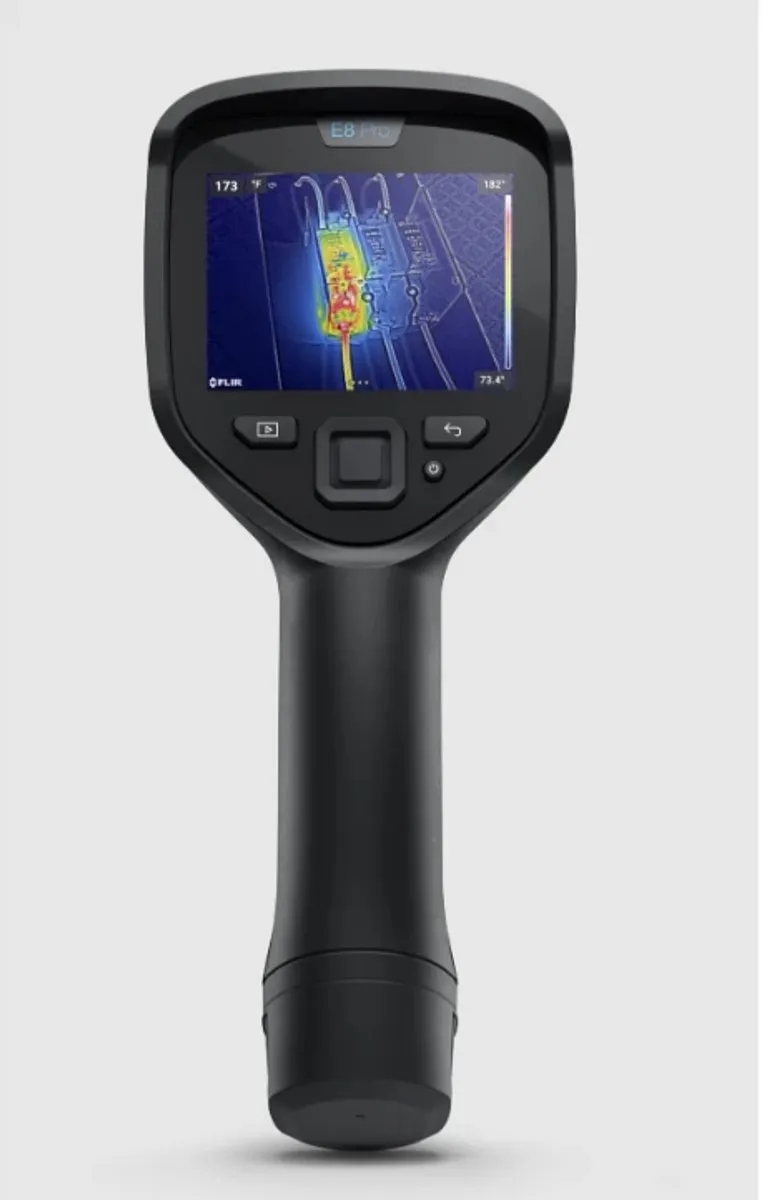 FLIR E8 Pro - Warmtebeeldcamera -20 tot +550 °C - 320 x 240 Pixel - 9 Hz - Touchscreen