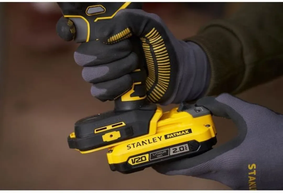 Stanley FATMAX SFMCS305B-XJ Reciprozaag 18V - Hout