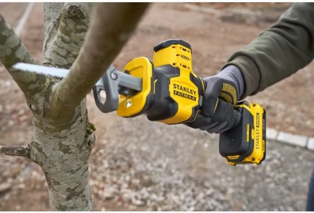 Stanley FATMAX SFMCS305B-XJ Reciprozaag 18V - Hout