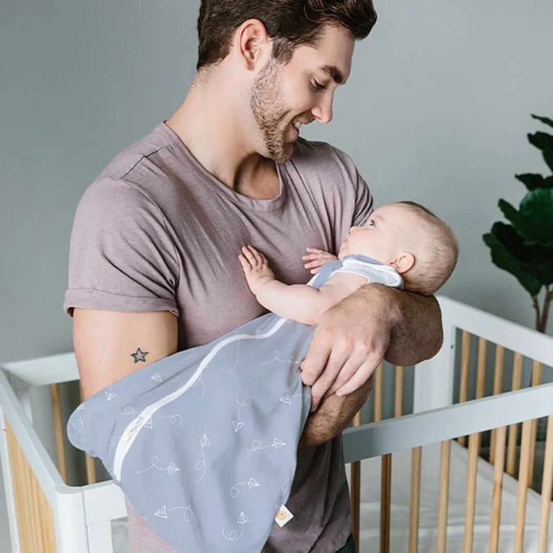 Ergobaby Slaapzak Classic Paper Planes 2,5 Tog - Blauw