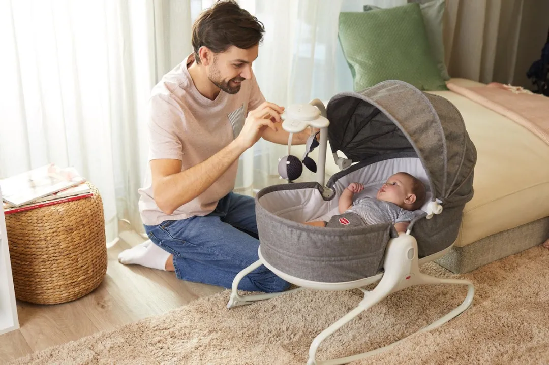 Tiny Love Cozy Rocker Napper 3-in-1 Wipstoel - Grijs