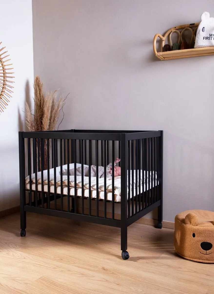 Childhome Park 97 Box met wieltjes - Hout - 0 tot 36m - Zwart - 98 x 78 x 82 cm