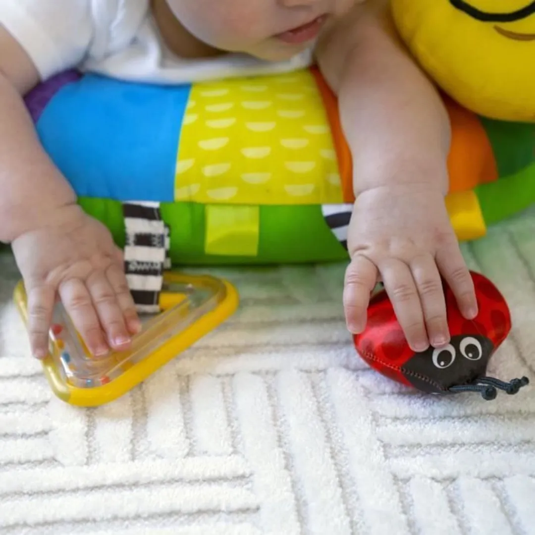 Baby Einstein Cal-a-Pillow Activiteitskussen - Veelkleurig