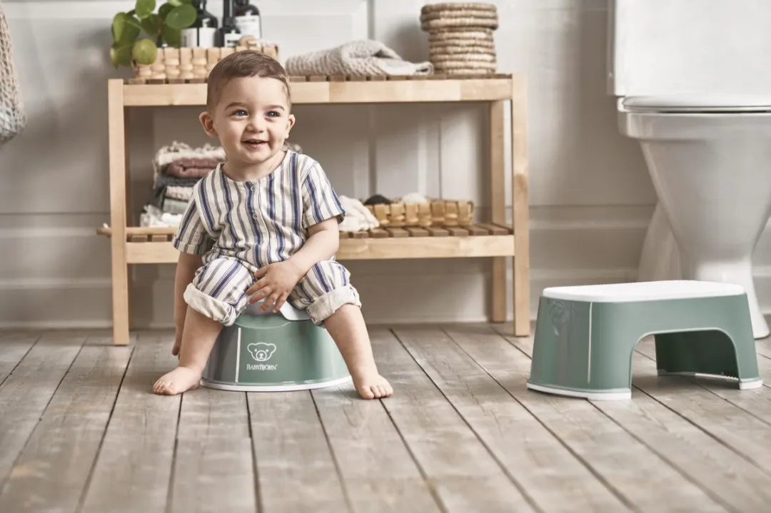 BabyBjörn Plaspotje Pienter Diepgroen-Wit
