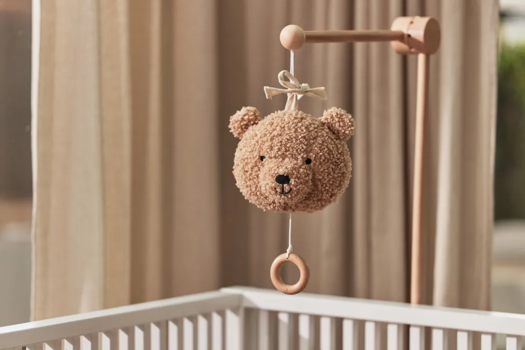 Jollein Muziekhanger Teddy Bear Biscuit