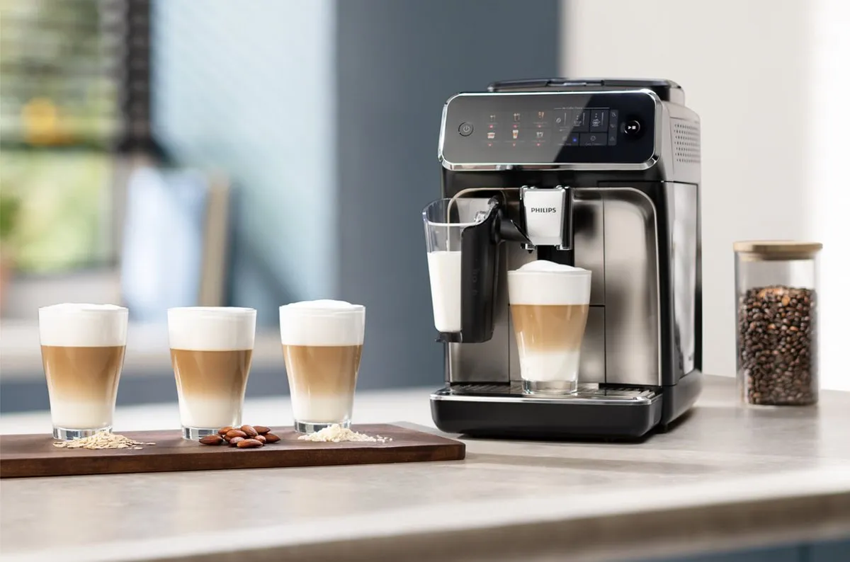 Philips 2300 Series EP2336/40 Volautomatische Espressomachine - Zwart - afbeelding 6 van 6