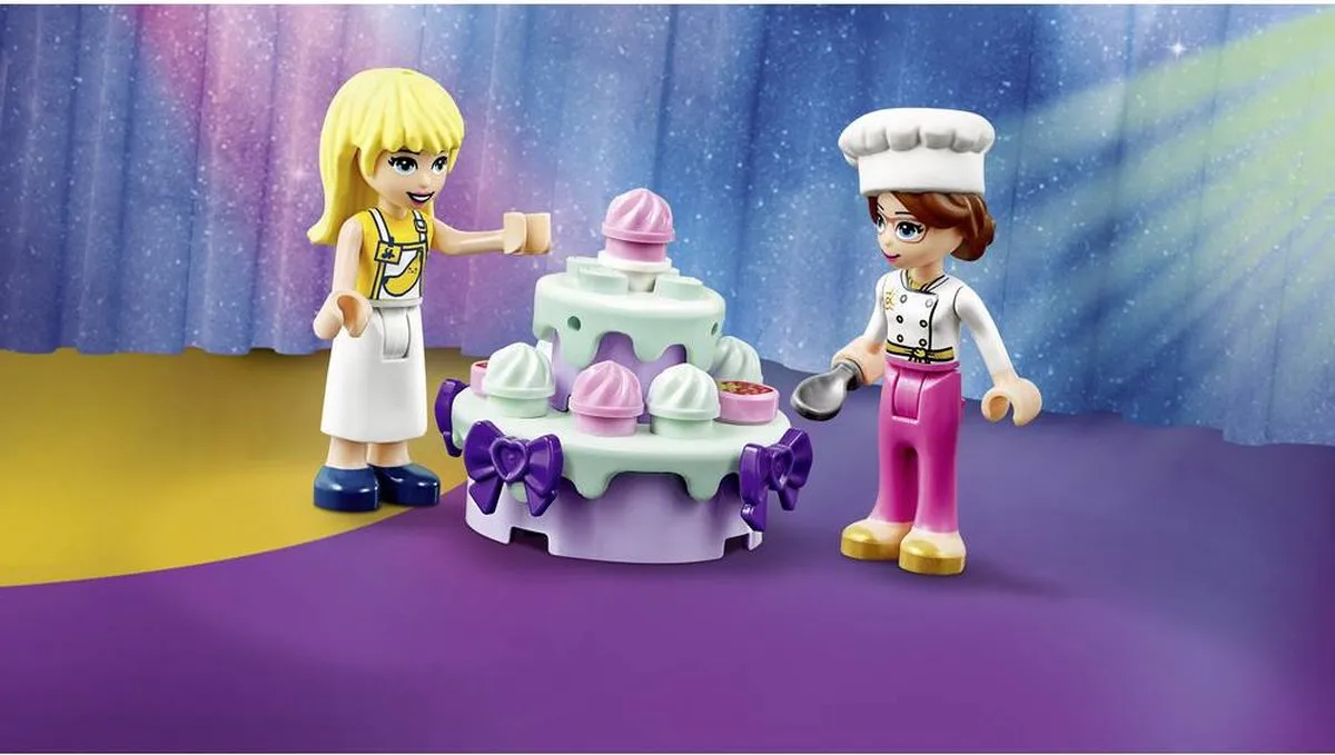 LEGO Friends Bakwedstrijd 41393 - 3 Minifiguren - afbeelding 6 van 6