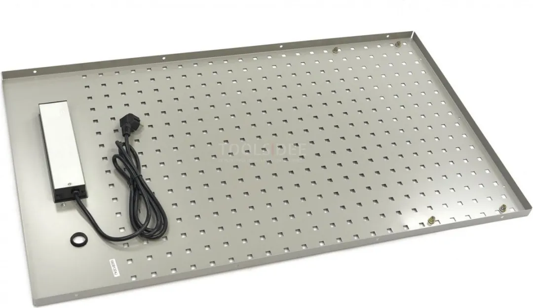 HBM Gereedschapsbord 105x61cm - met stekkerdoos
