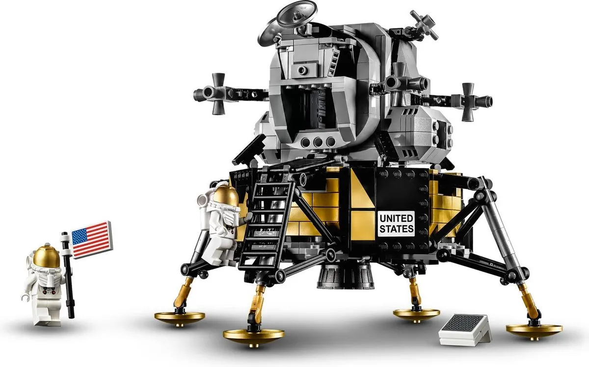 LEGO Creator Expert NASA Apollo 11 Maanlander 10266 - 1087 Stukken