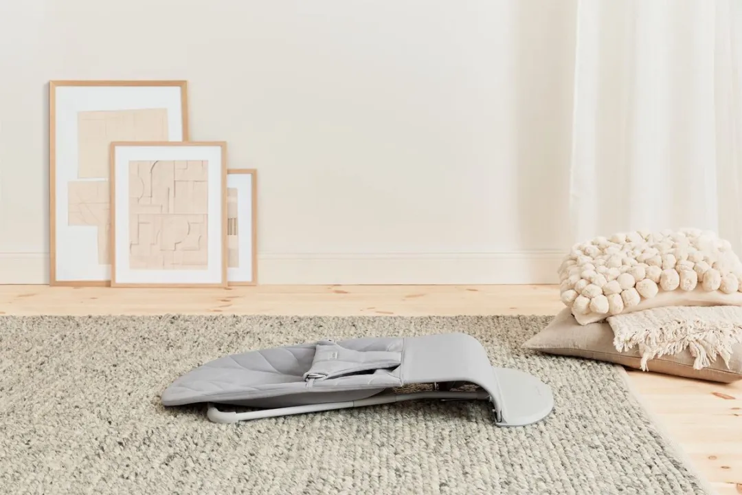 BabyBjörn Wipstoel Bliss Bundle - Lichtgrijs
