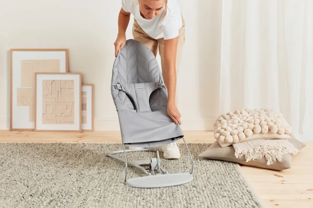 BabyBjörn Wipstoel Bliss Bundle - Lichtgrijs