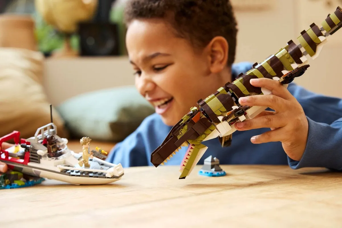 LEGO 76974 Mosasaurussen Bootmissie - 858 Stukken