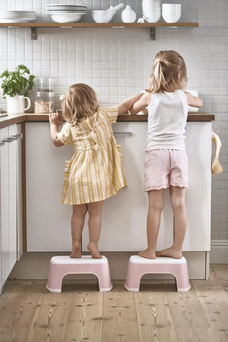 BabyBjörn Opstapkrukje Pastelroze-Wit