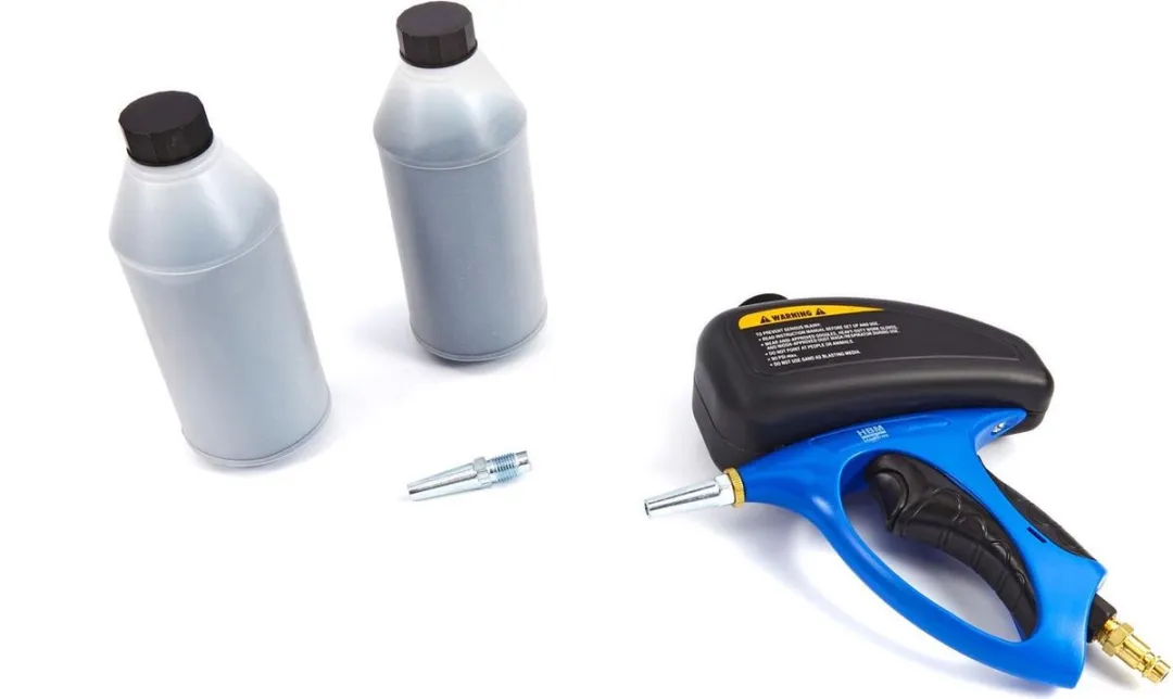 HBM Spot Straalpistool - inclusief 2kg grit & 2 nozzles