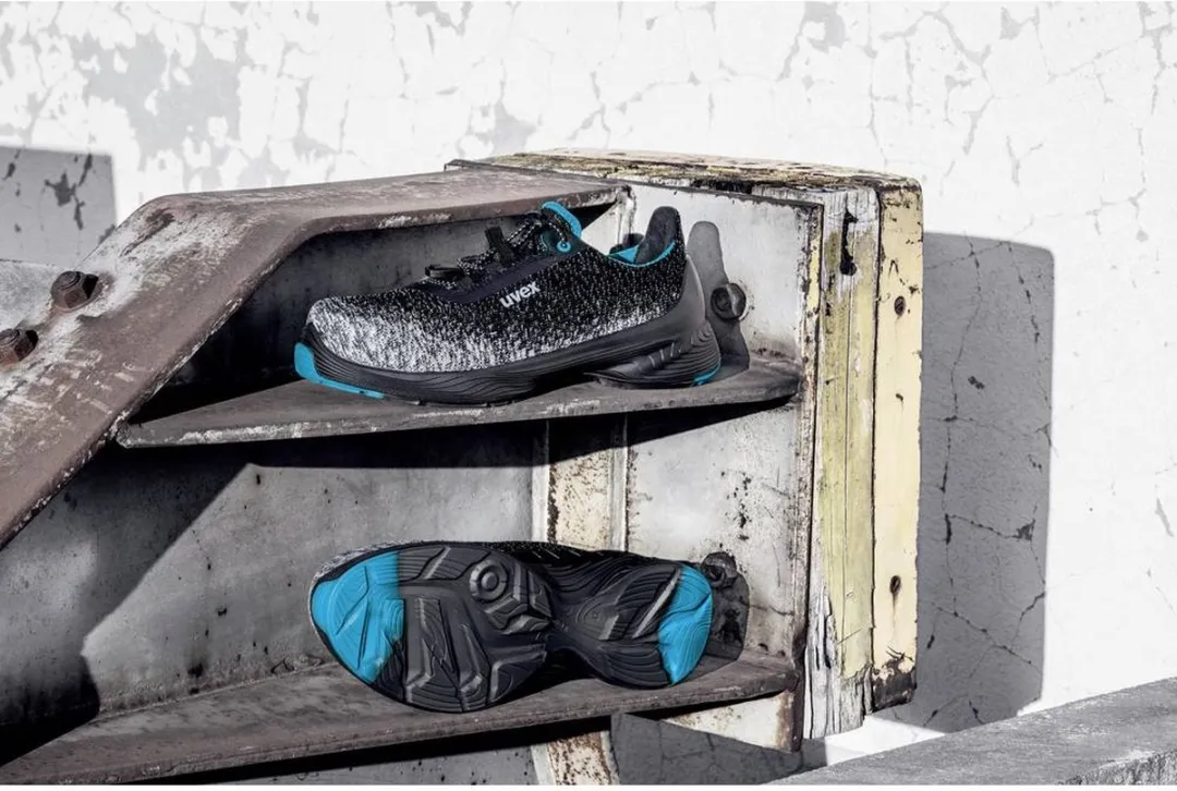 Uvex 6834 Lage Veiligheidsschoenen S1P - 44 - Zwart/Blauw