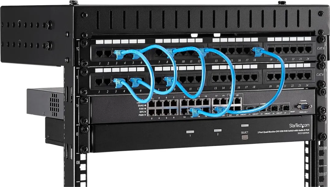 Startech RK812WALLOA 8U Wandmontabel Netwerkrack 30-51cm - Zwart
