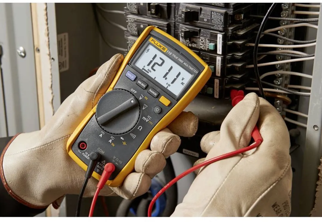 Fluke FLK115/TLK-225-1 Digitale Multimeter 6000 Counts