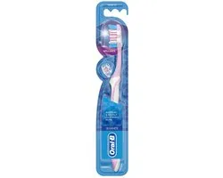 Oral-B 3D White Brilliance 40 Medium Tandenborstels - 12 Stuks