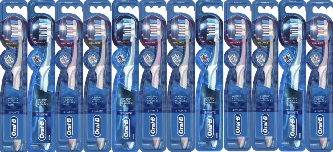 Oral-B 3D White Brilliance 40 Medium Tandenborstels - 12 Stuks