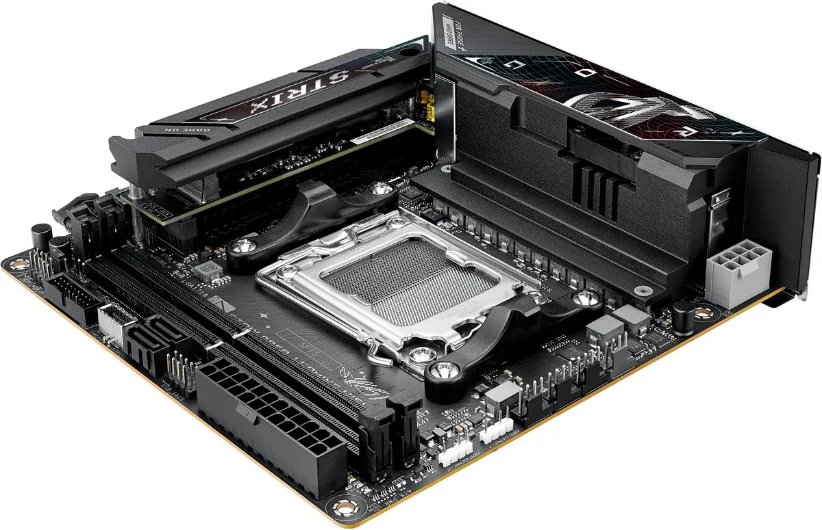ASUS ROG Strix B850-I Gaming WiFi - Moederbord AM5 - Mini ITX