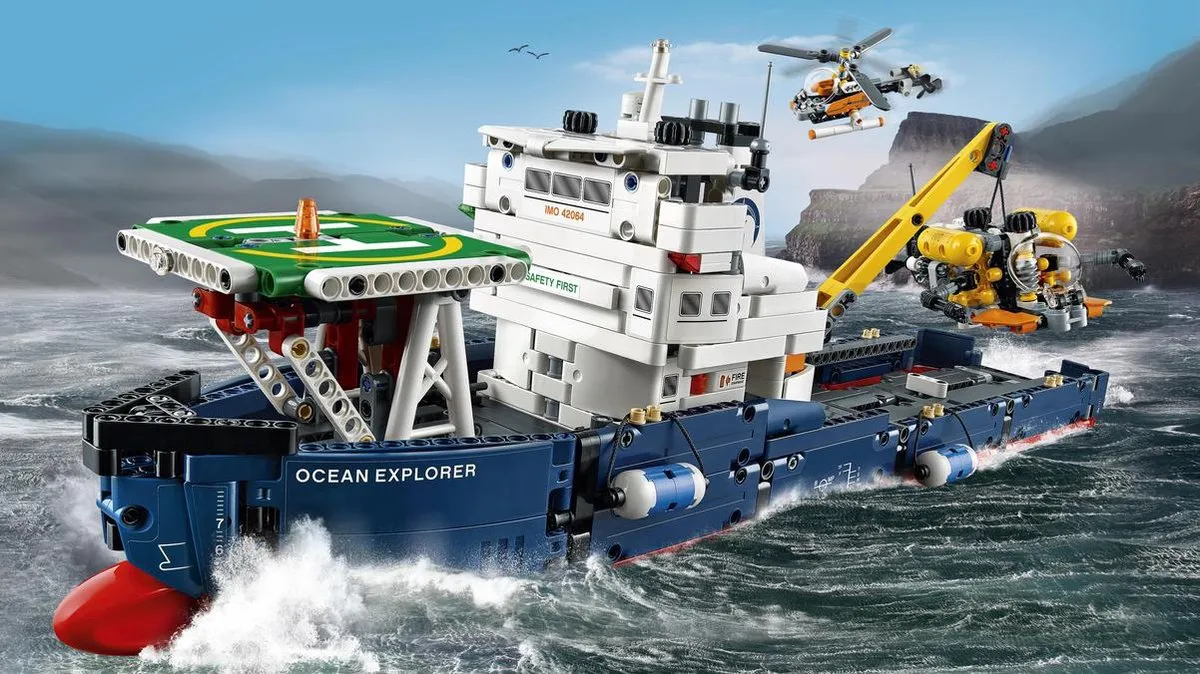 LEGO Technic Oceaanonderzoeker 42064 - 1327 Onderdelen
