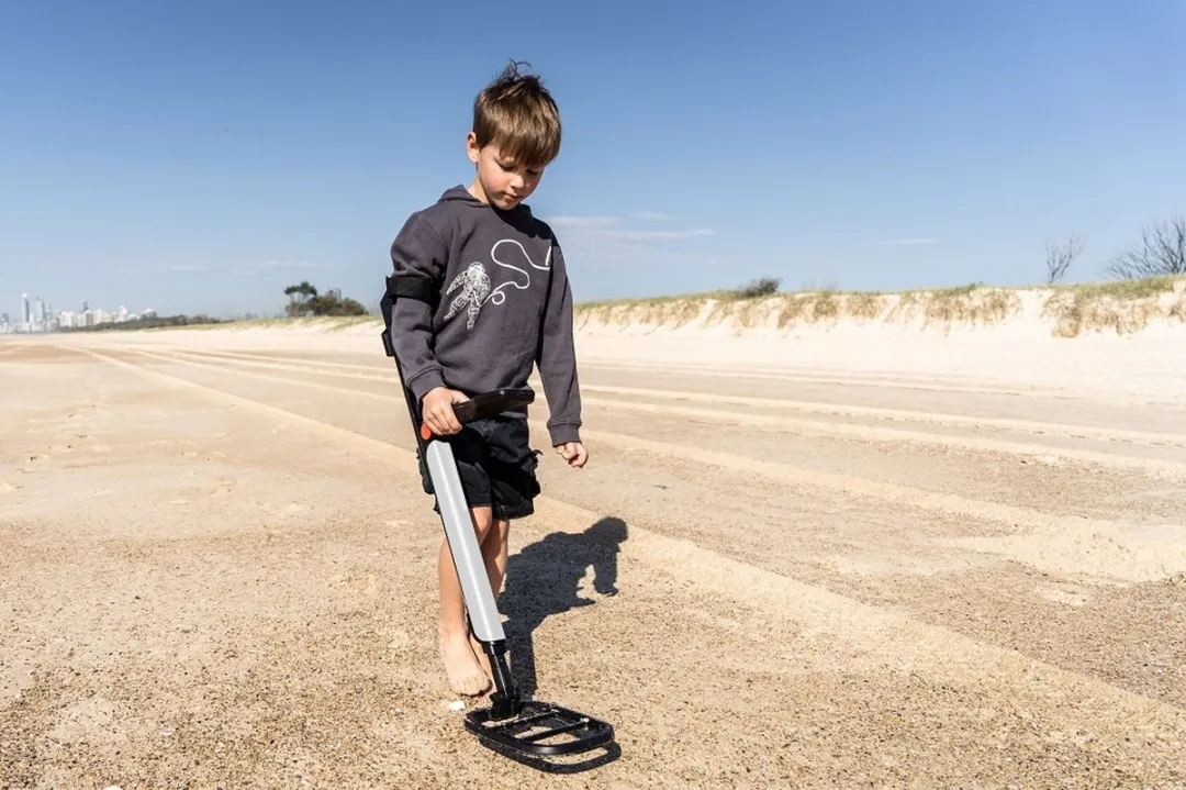 Minelab GO-FIND 11 metaaldetector voor kinderen en volwassenen - super compact - eenvoudige bediening - waterdichte zoekschijf - 2 jaar garantie