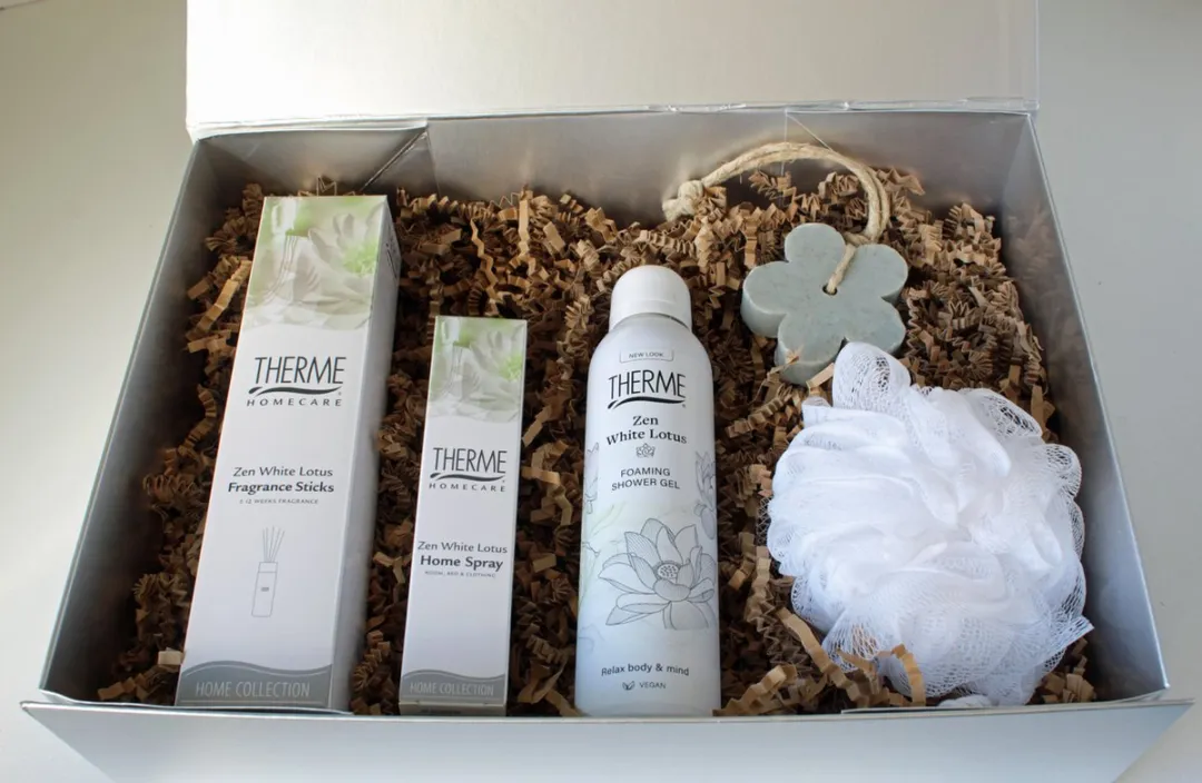 Therme Zen White Lotus Giftbox Home & Body
