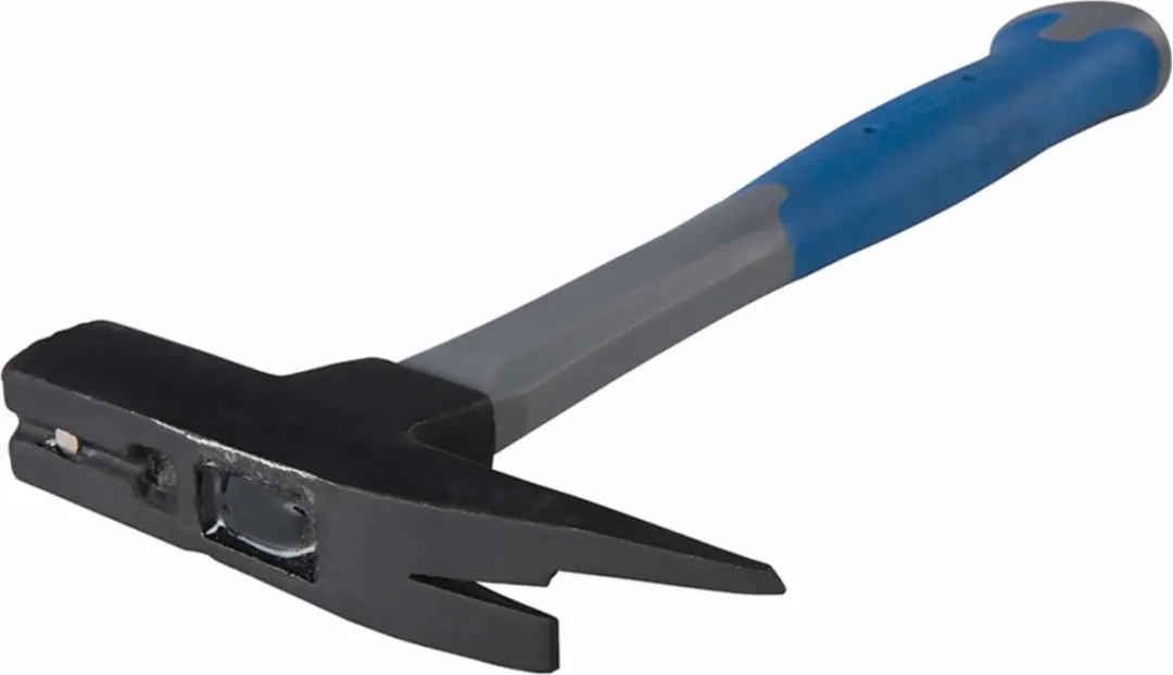 Silverline Glasvezel Dakbedekking Hamer 590g - Magnetische Kop